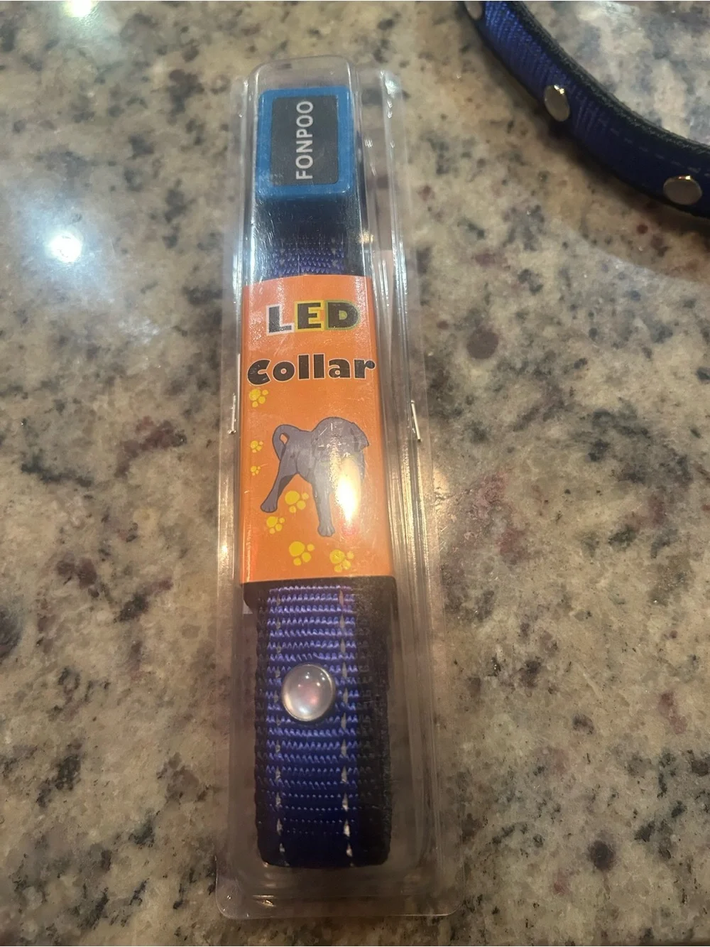 Dogs blue collar with light in size small